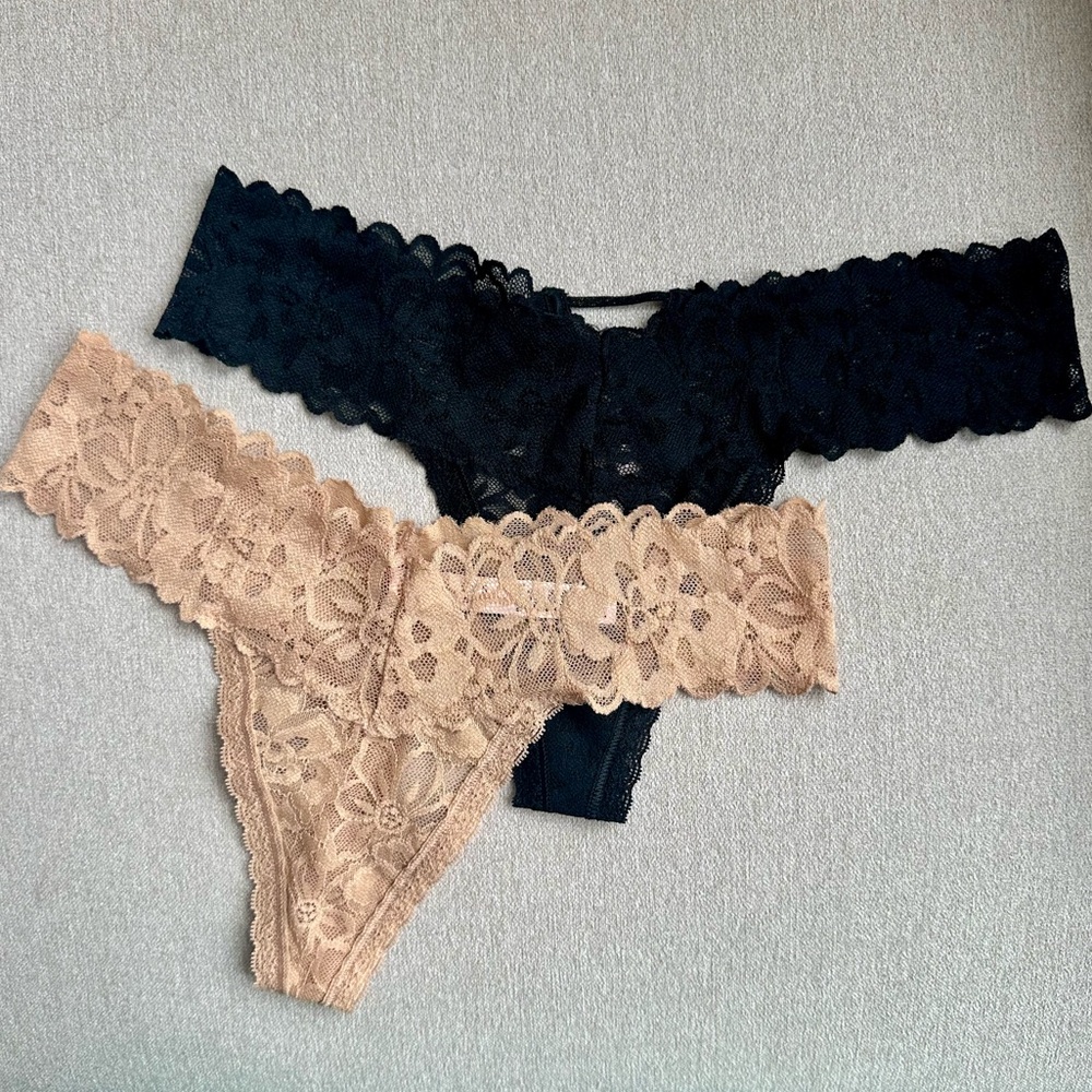 NWOT Victorias Secret Lace Thong panties